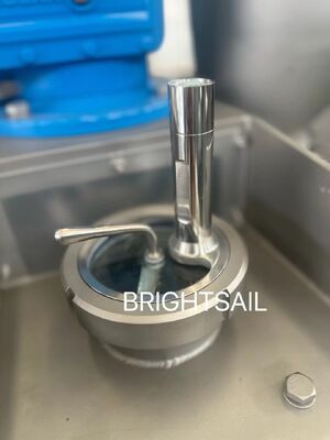 甘味料用縦型リボンブレンダー粉体混合機
