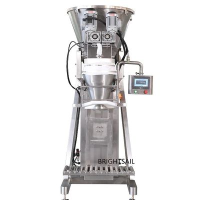 微細な150L粉乳の充填機のオーガーの重量を量ること1発あたりの3つの袋